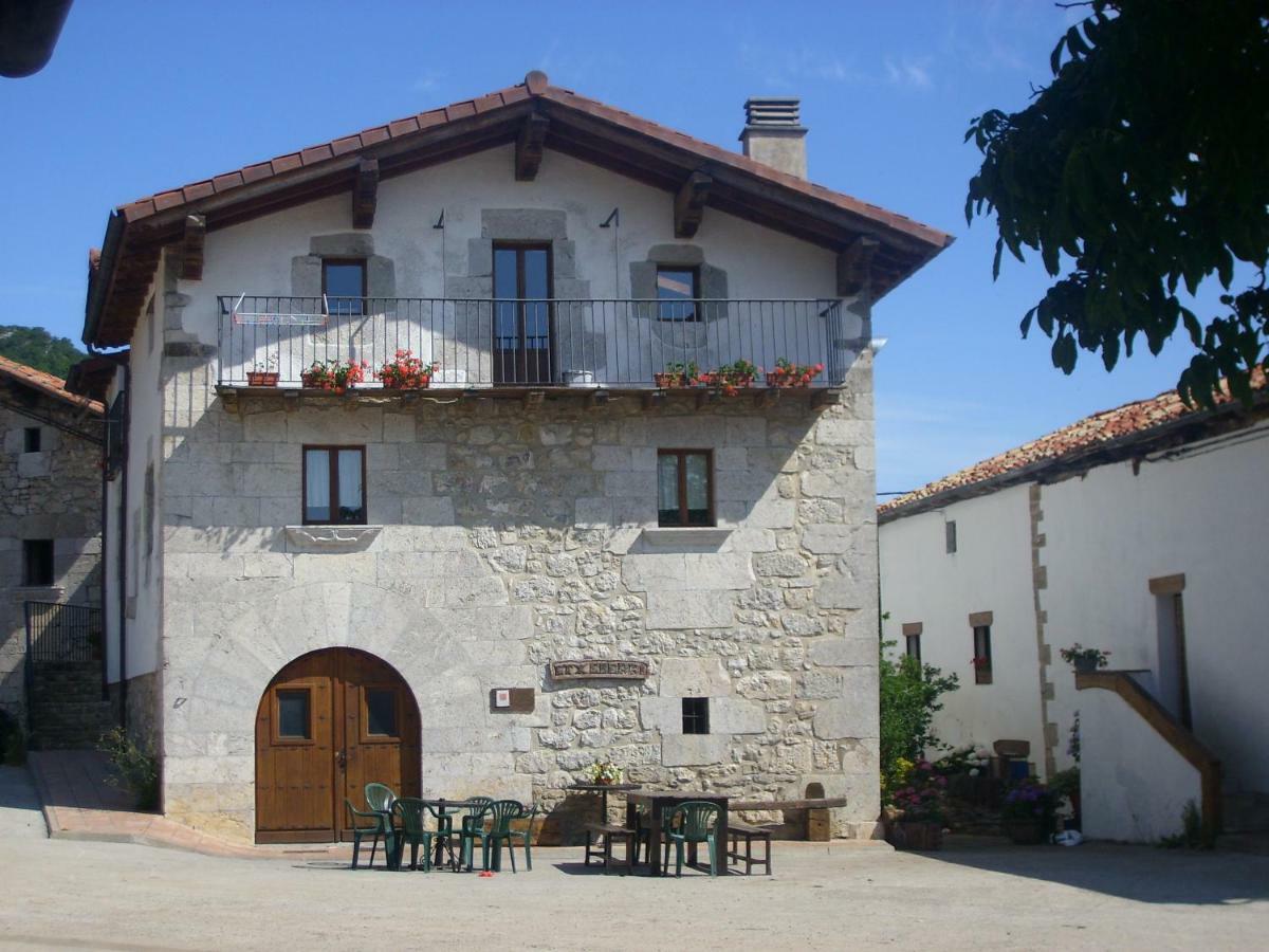 Apartamentos Etxeberri Goldaraz Luaran gambar